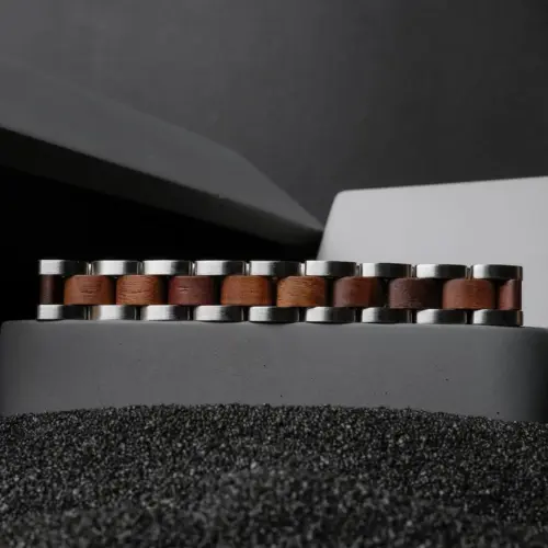 Holzkern Armband Dreiklang Walnuss/Silber